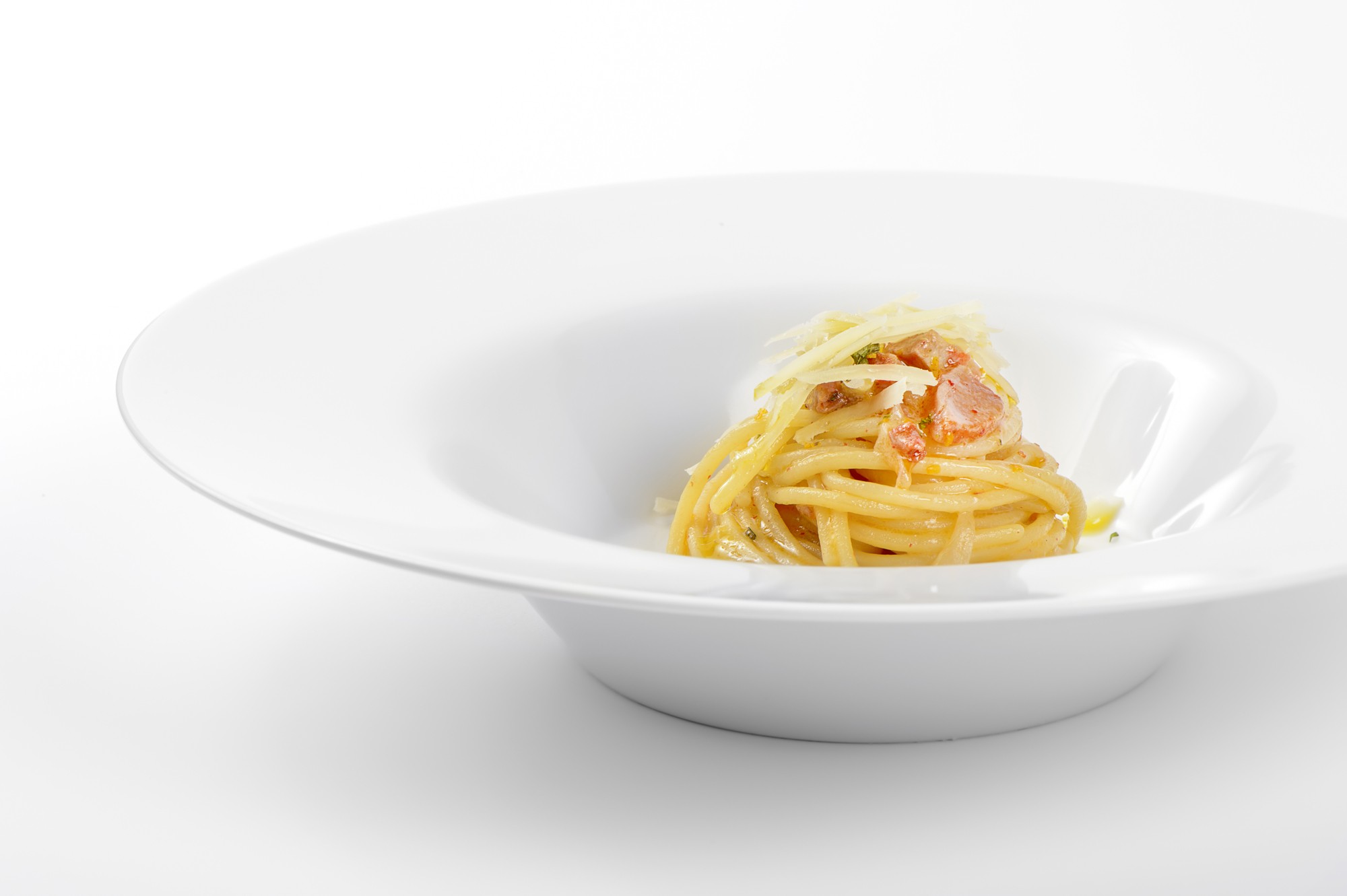 Spaghettone Ventricina e Caciocavallo